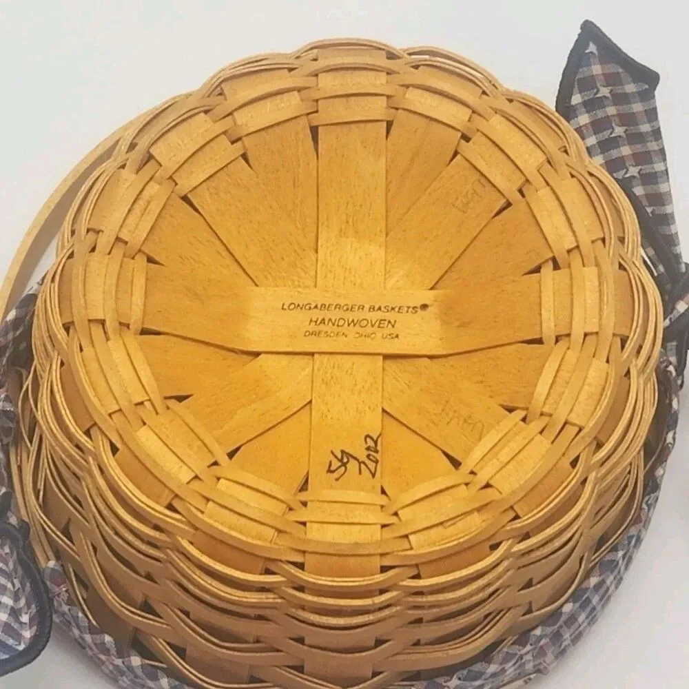 Longaberger Basket Woven Memories Tour Homestead 2002 Plaid Liner Protector Set